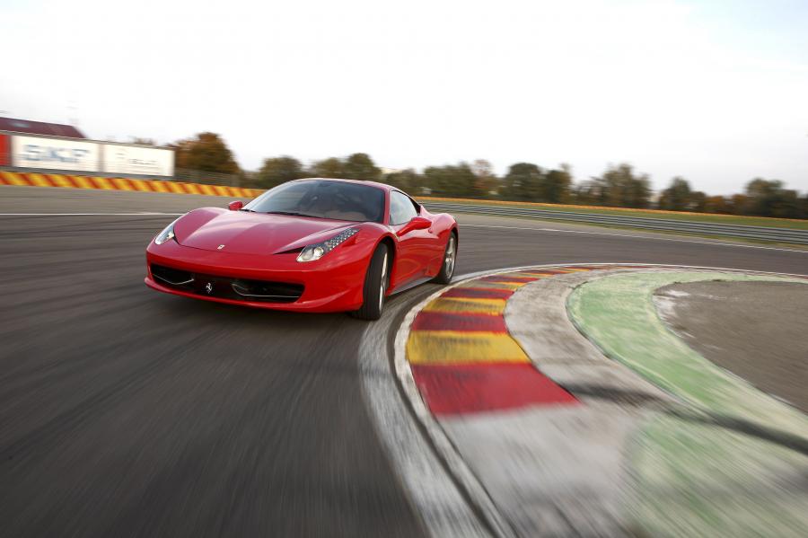  Ferrari 458 Italia 2009 года  (фото 81 из 162)